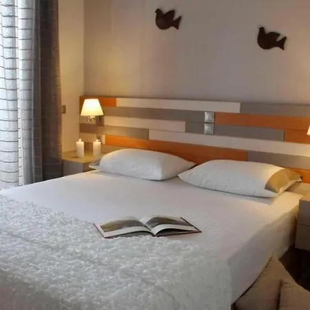 Visit The Real Paradise !!! Deserve It Once In Your Life !!! Holiday home *
