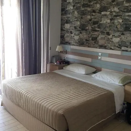 Visit The Real Paradise !!! Deserve It Once In Your Life !!! Holiday home *