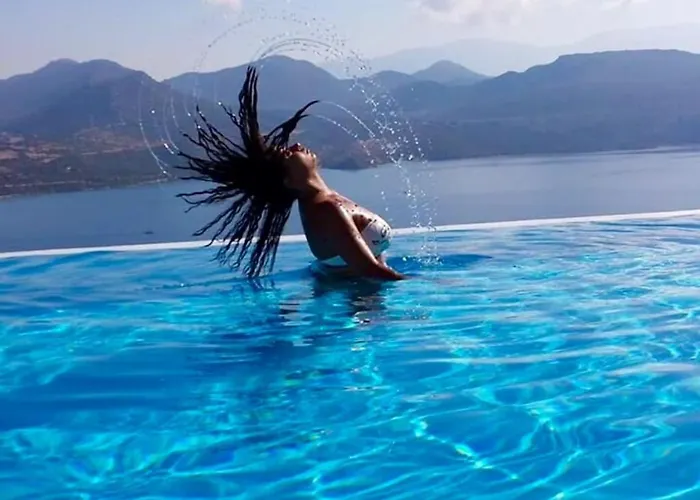 Visit The Real Paradise !!! Deserve It Once In Your Life !!! Tatil Evi